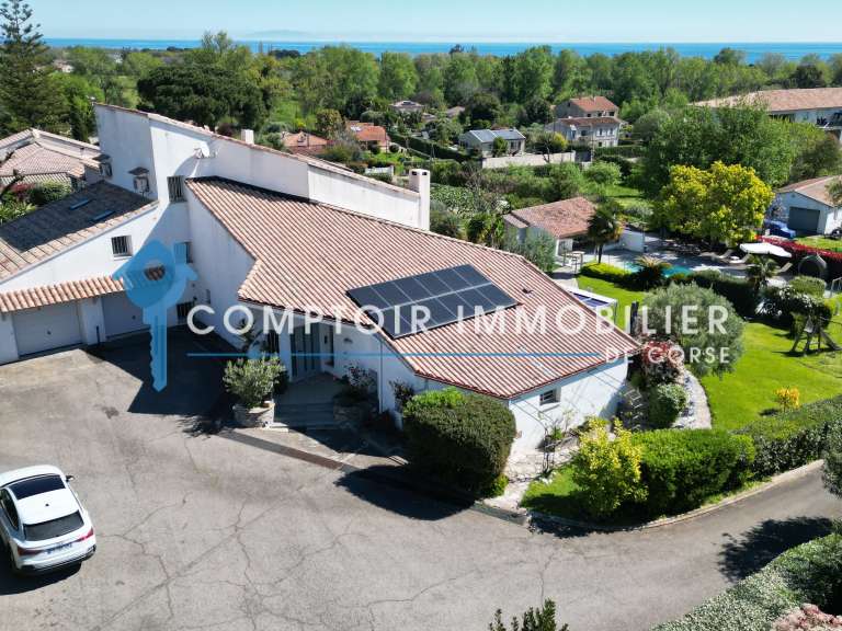 Villa San-Nicolao - 5 chambres - 262m²