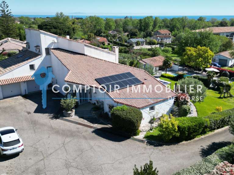 Villa San-Nicolao - 5 chambres - 262m²