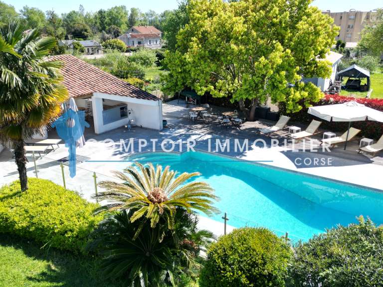 Villa San-Nicolao - 5 chambres - 262m²