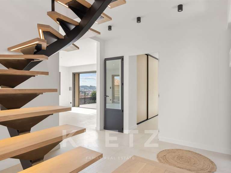 Appartement Sanary-sur-Mer - 3 chambres - 122m²