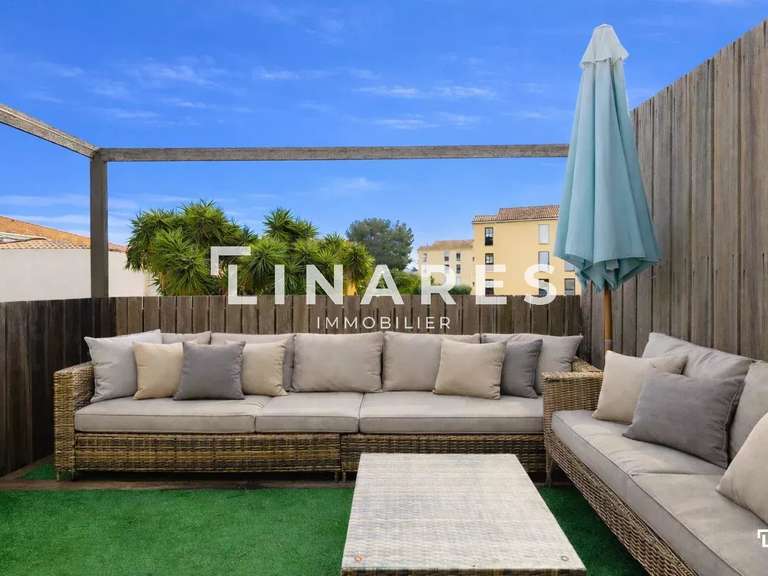 Appartement Sanary-sur-Mer - 2 chambres - 73m²