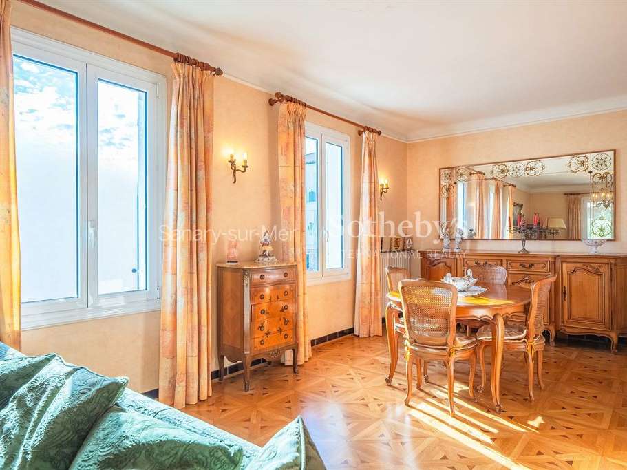 House Sanary-sur-Mer