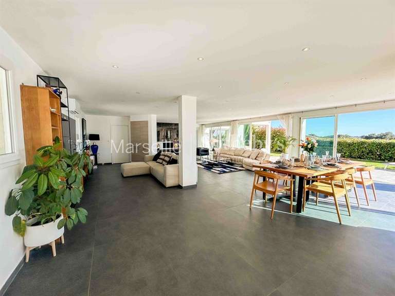 House with Sea view Sanary-sur-Mer - 6 bedrooms - 330m²