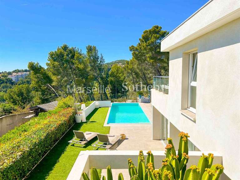 House with Sea view Sanary-sur-Mer - 6 bedrooms - 330m²