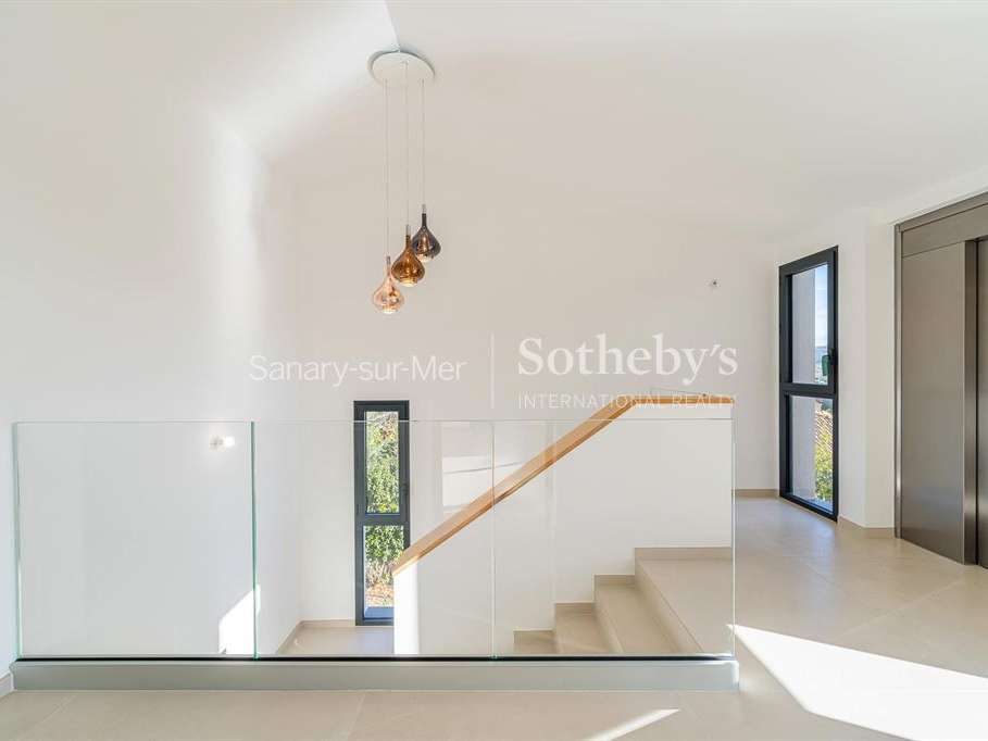 House Sanary-sur-Mer