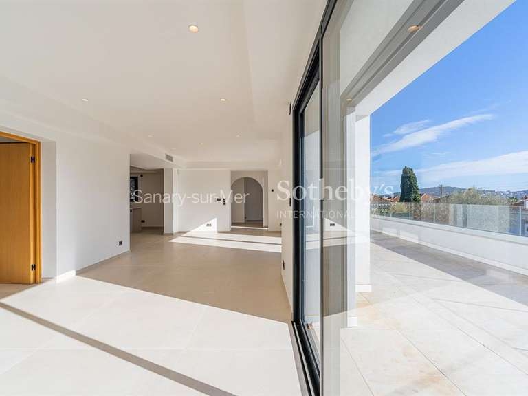 House Sanary-sur-Mer - 4 bedrooms - 204m²