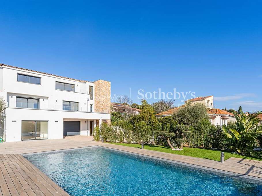 House Sanary-sur-Mer