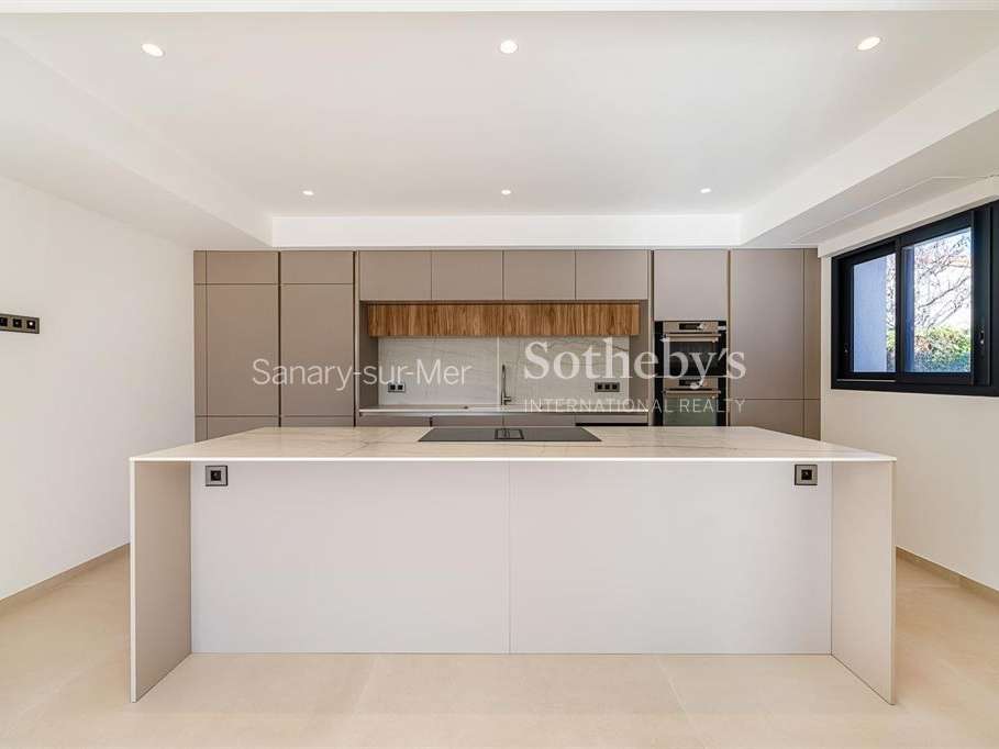 House Sanary-sur-Mer