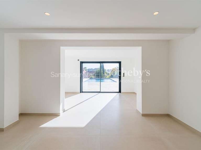 House Sanary-sur-Mer - 4 bedrooms - 204m²
