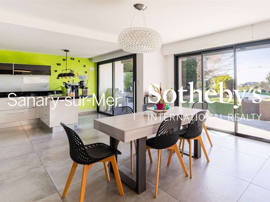 House Sanary-sur-Mer