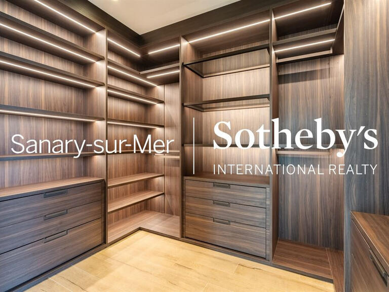 Maison Sanary-sur-Mer - 4 chambres - 215m²