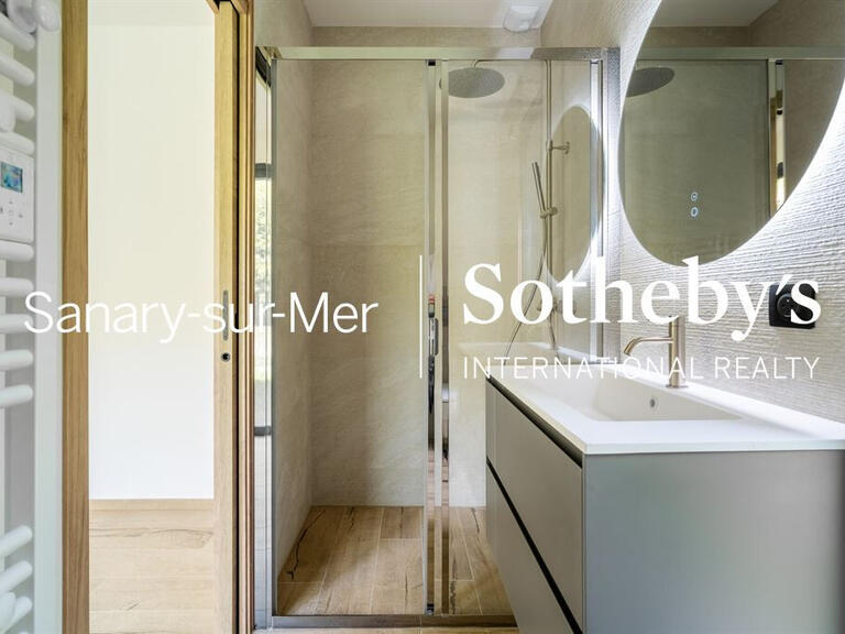 Maison Sanary-sur-Mer - 4 chambres - 215m²