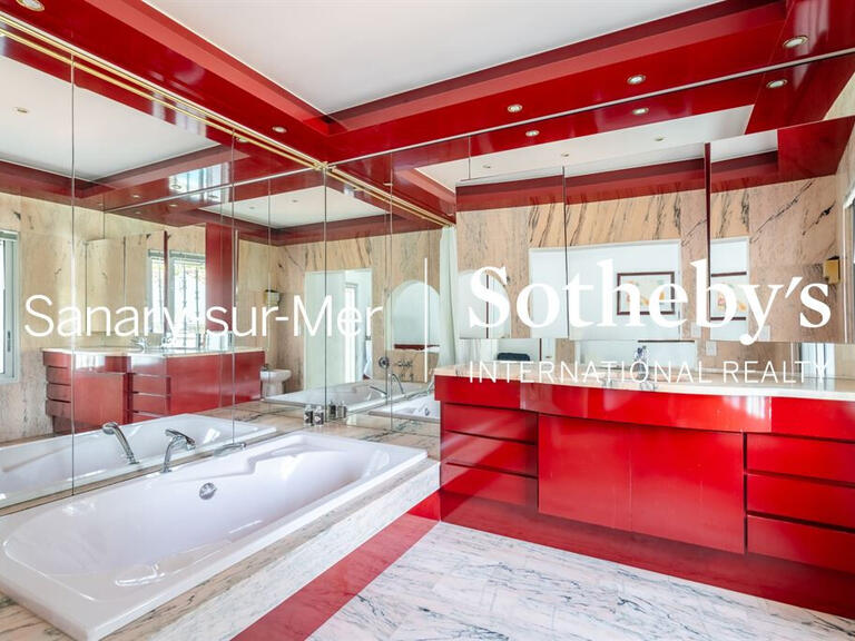 Maison Sanary-sur-Mer - 5 chambres - 263m²