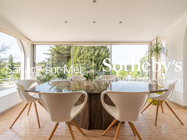 Maison Sanary-sur-Mer - 5 chambres - 263m²