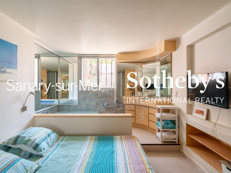 Maison Sanary-sur-Mer - 5 chambres - 263m²