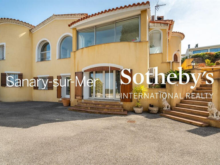 Maison Sanary-sur-Mer - 5 chambres - 263m²