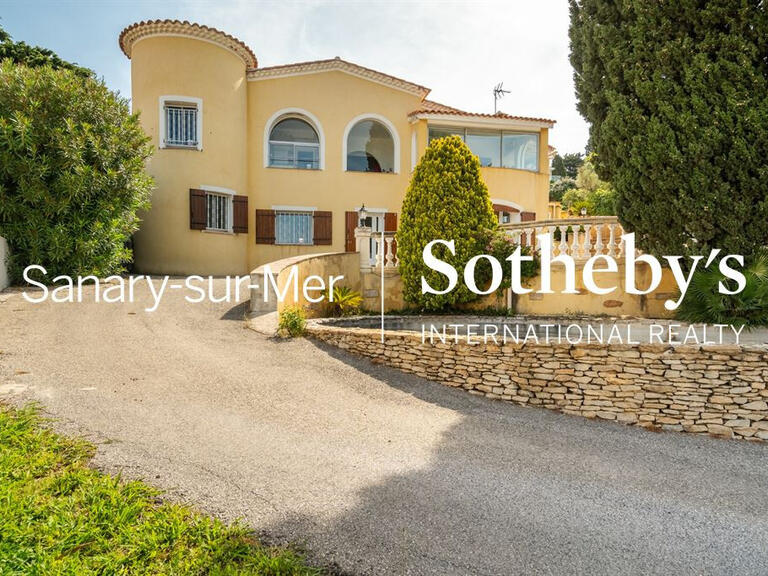 Maison Sanary-sur-Mer - 5 chambres - 263m²