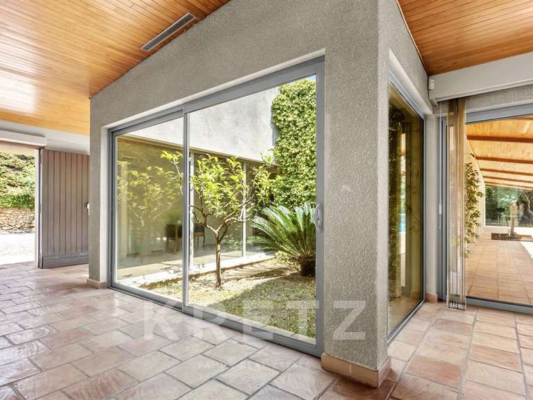 Maison Sanary-sur-Mer - 450m²