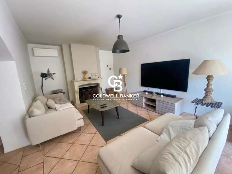 Maison Sanary-sur-Mer - 4 chambres - 151m²