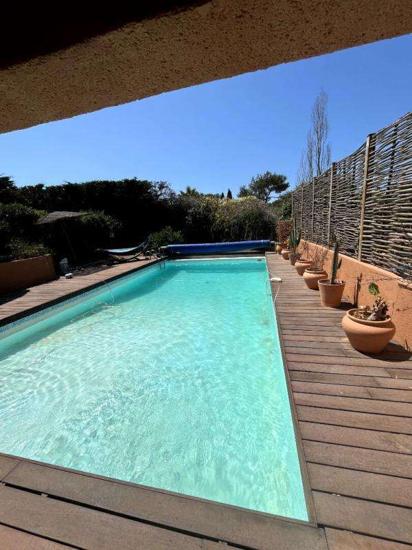 House Sanary-sur-Mer