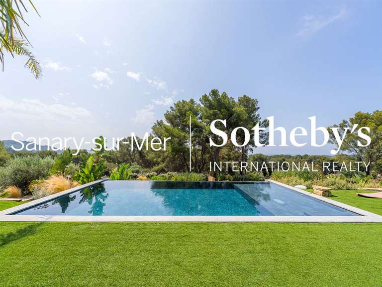 Maison Sanary-sur-Mer - 5 chambres - 341m²