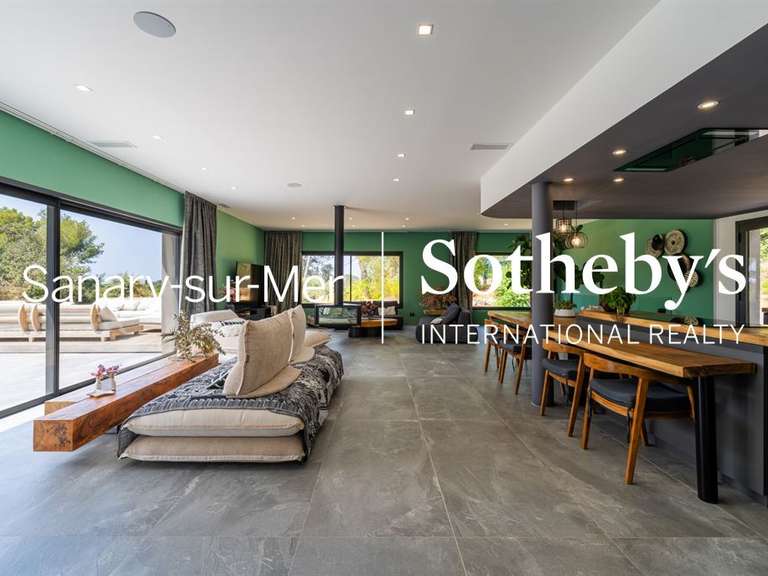 Maison Sanary-sur-Mer - 5 chambres - 341m²