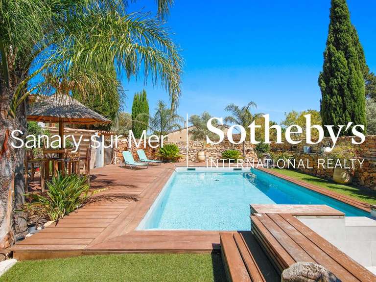 Maison Sanary-sur-Mer - 4 chambres - 142m²