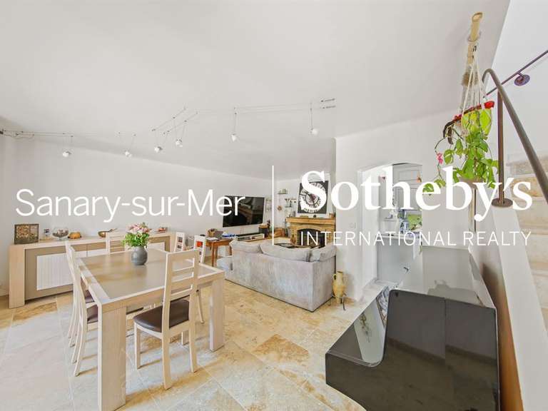 Maison Sanary-sur-Mer - 4 chambres - 142m²