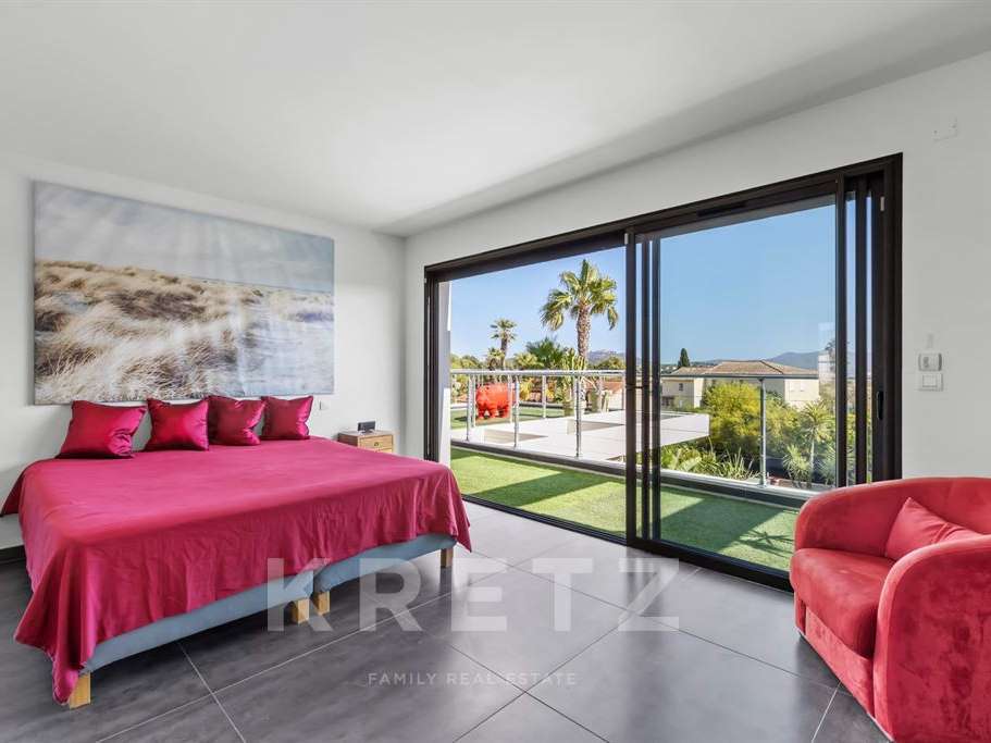 House Sanary-sur-Mer