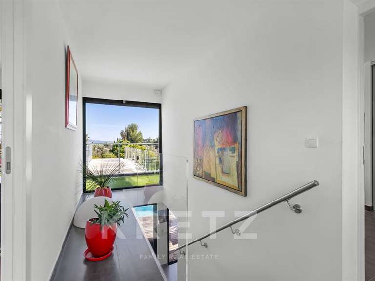 House Sanary-sur-Mer - 4 bedrooms - 250m²