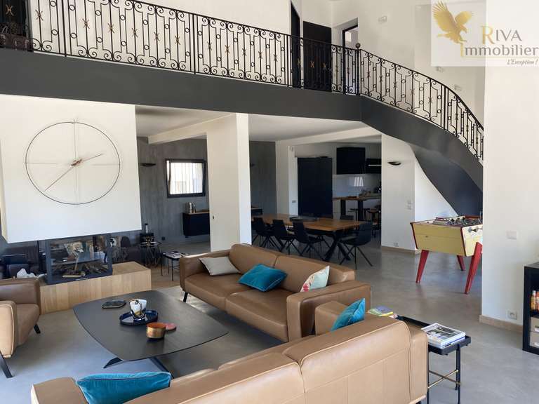 House Sanary-sur-Mer - 5 bedrooms - 230m²