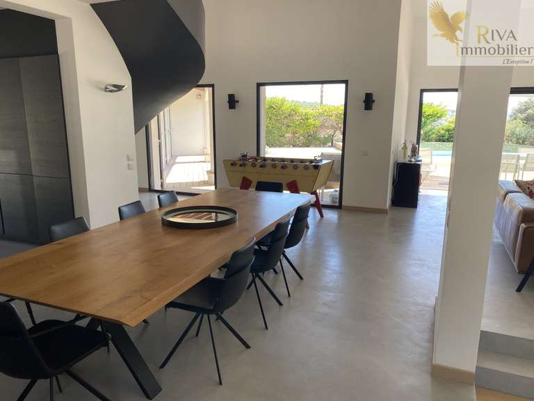 House Sanary-sur-Mer - 5 bedrooms - 230m²