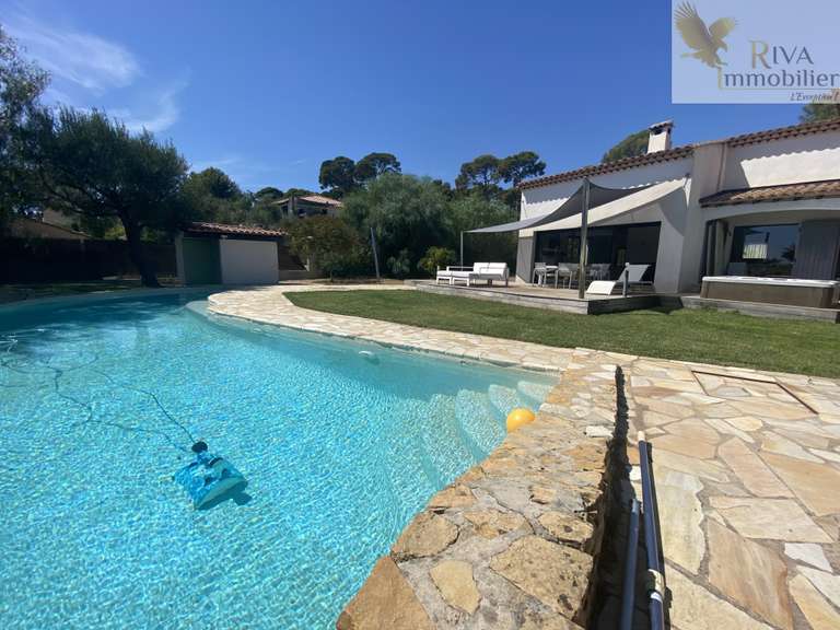 House Sanary-sur-Mer - 5 bedrooms - 230m²