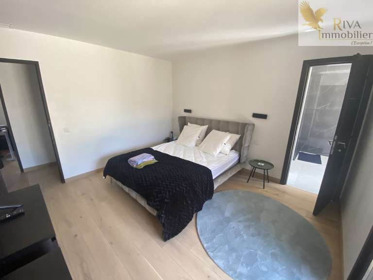 House Sanary-sur-Mer - 5 bedrooms - 230m²