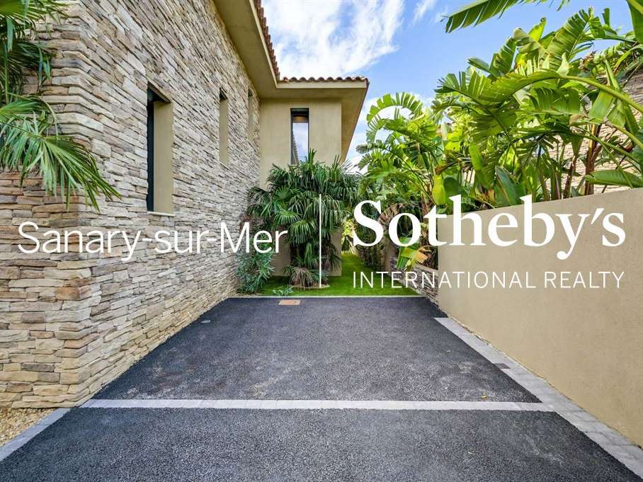 House Sanary-sur-Mer