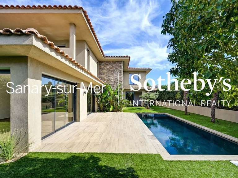 House Sanary-sur-Mer - 4 bedrooms - 190m²