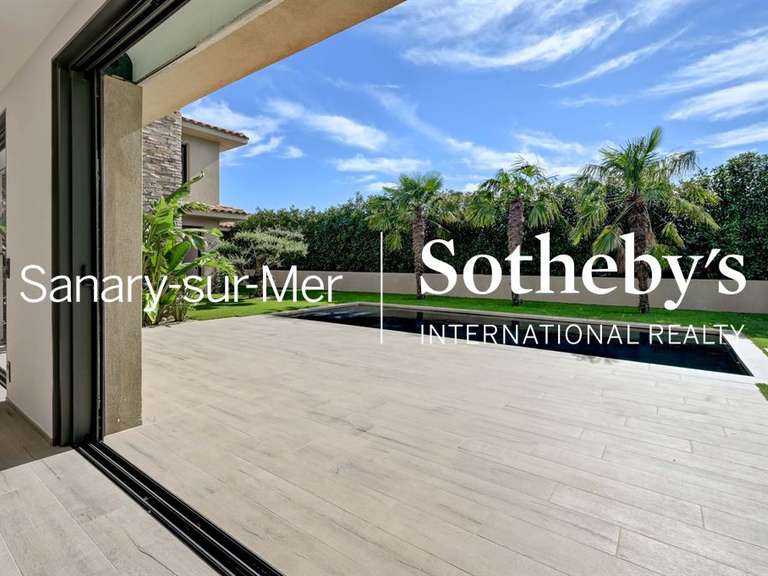 House Sanary-sur-Mer - 4 bedrooms - 190m²