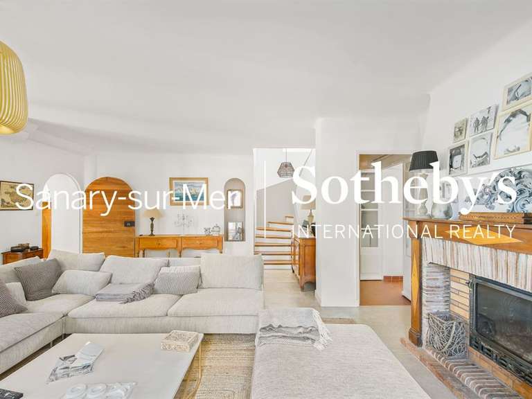 House with Sea view Sanary-sur-Mer - 5 bedrooms - 290m²