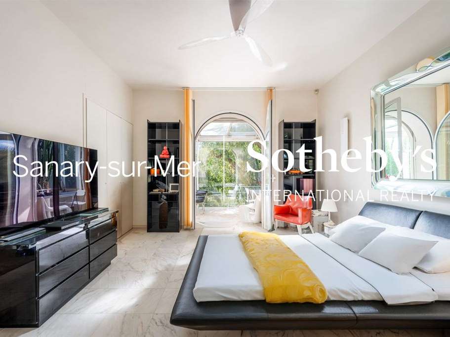 House Sanary-sur-Mer