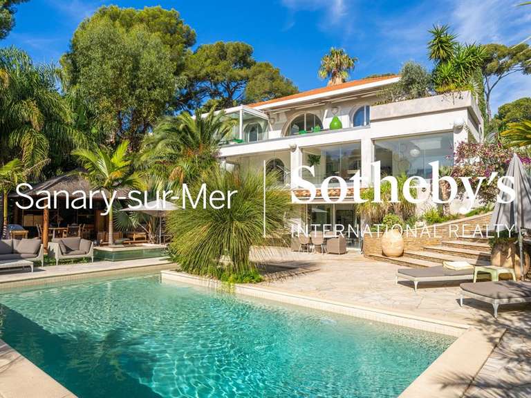 House with Sea view Sanary-sur-Mer - 4 bedrooms - 400m²