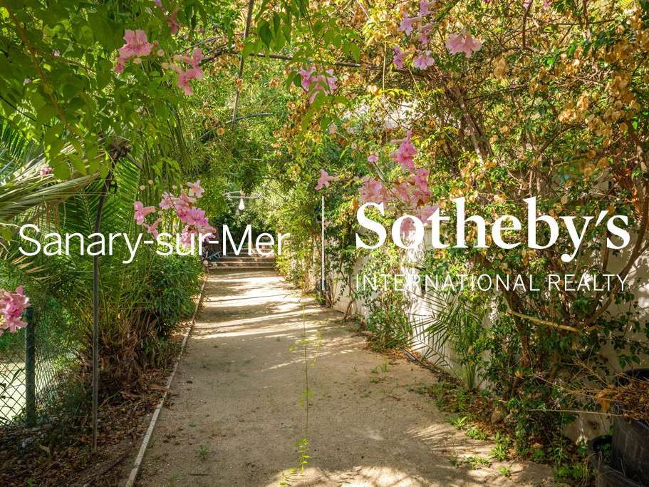 House Sanary-sur-Mer