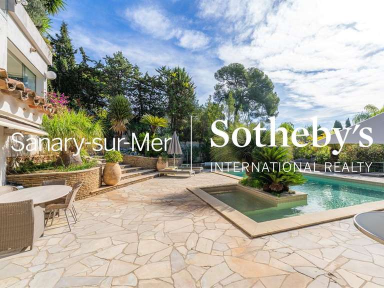 House with Sea view Sanary-sur-Mer - 4 bedrooms - 400m²