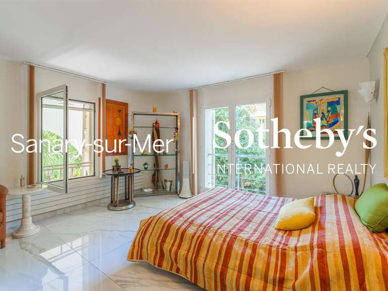 House with Sea view Sanary-sur-Mer - 4 bedrooms - 400m²