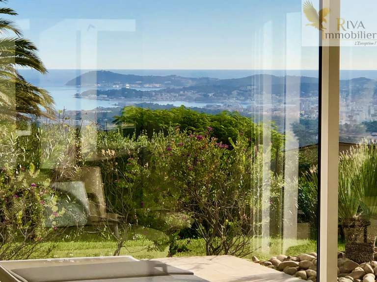 House with Sea view Sanary-sur-Mer - 4 bedrooms - 330m²