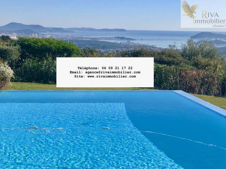 House with Sea view Sanary-sur-Mer - 4 bedrooms - 330m²