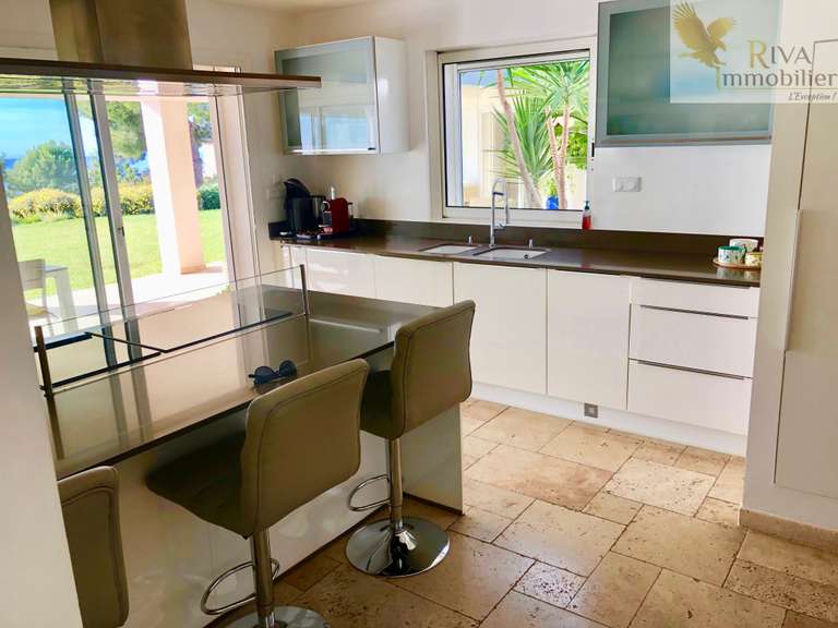 House with Sea view Sanary-sur-Mer - 4 bedrooms - 330m²