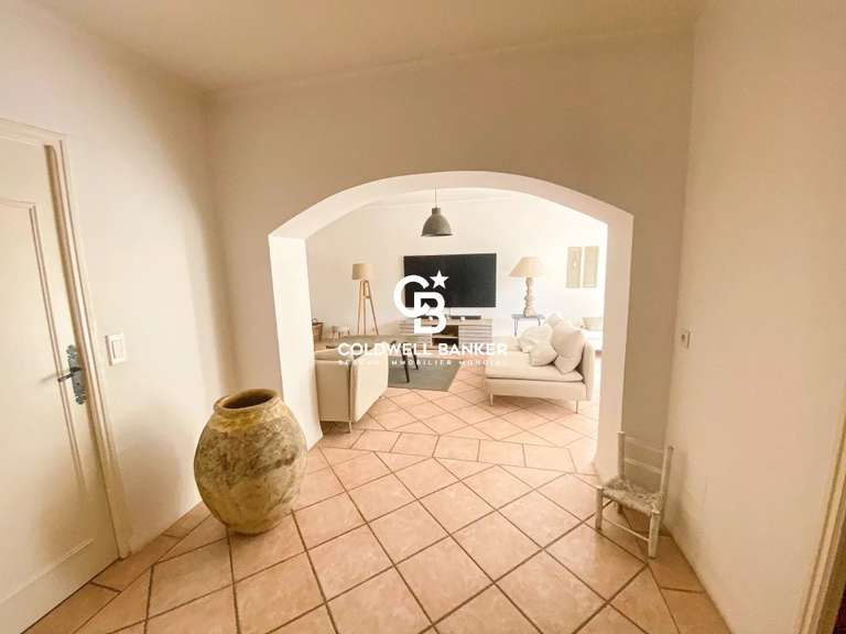 House Sanary-sur-Mer - 4 bedrooms - 151m²