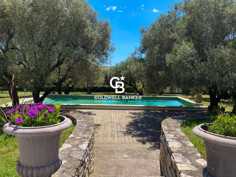 House Sanary-sur-Mer - 4 bedrooms - 151m²