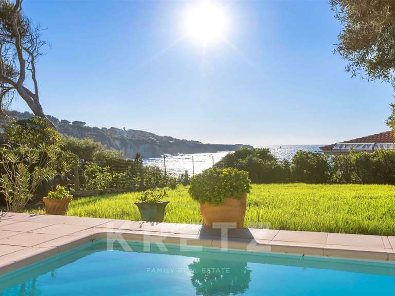 House with Sea view Sanary-sur-Mer - 4 bedrooms - 120m²