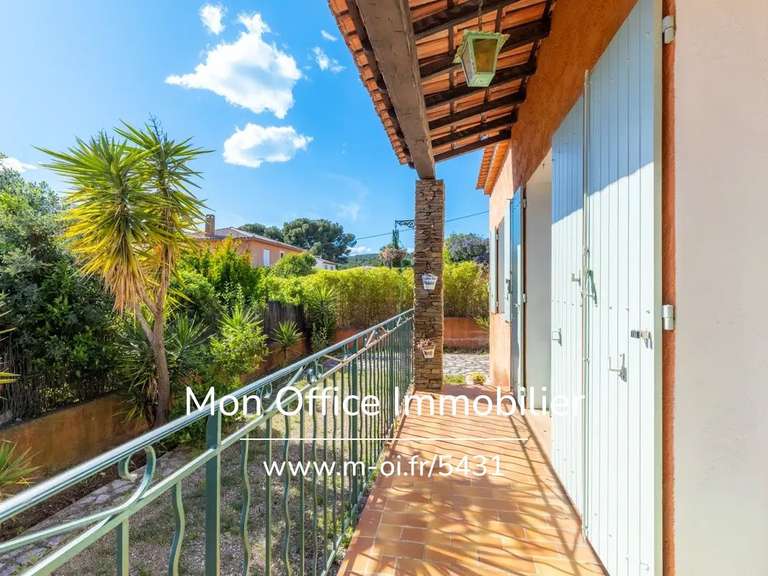 Maison Sanary-sur-Mer - 3 chambres - 100m²